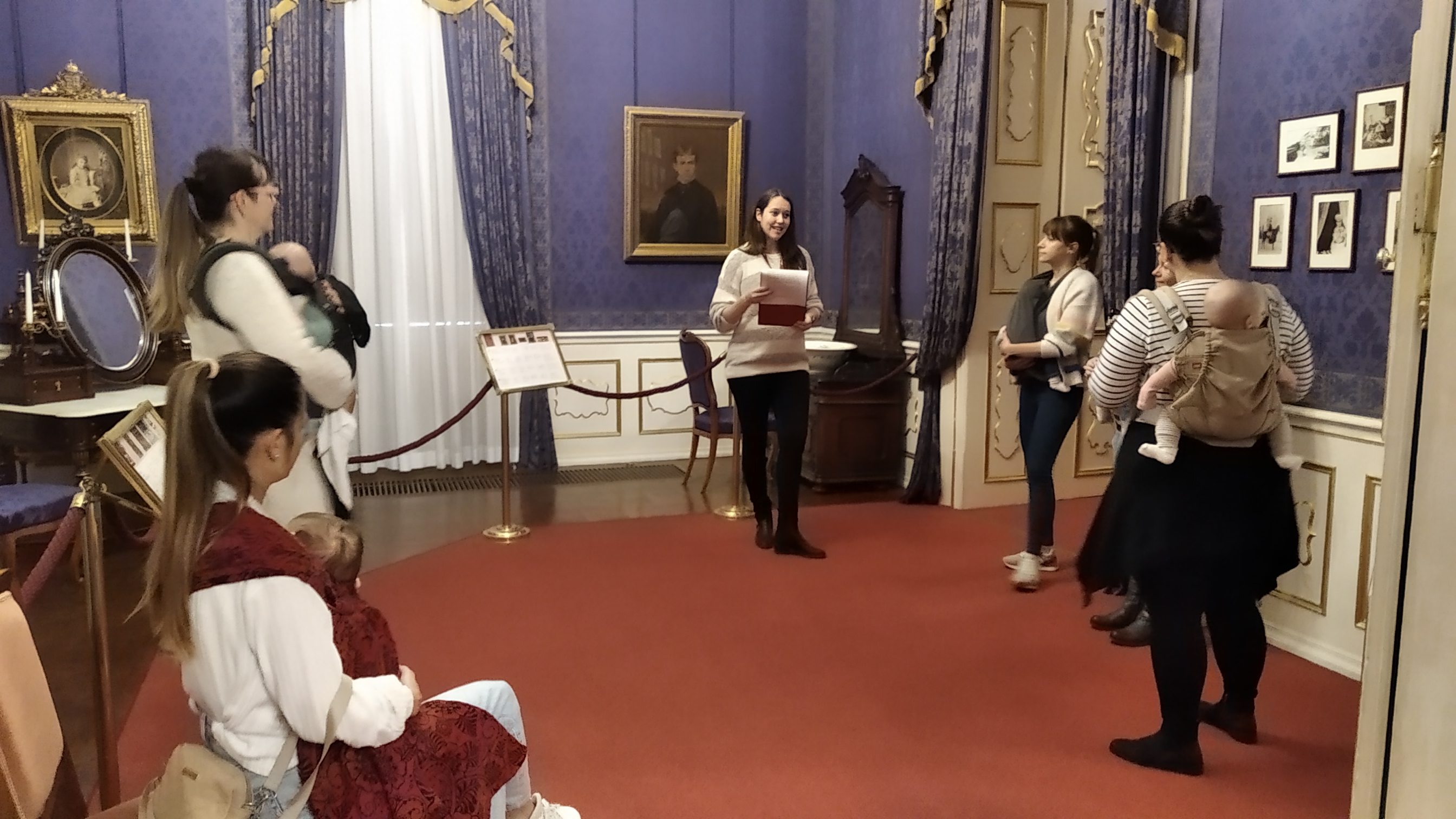 Mama, nézd! tárlatvezetés az állandó kiállításban kismamáknak és kisbabáknak