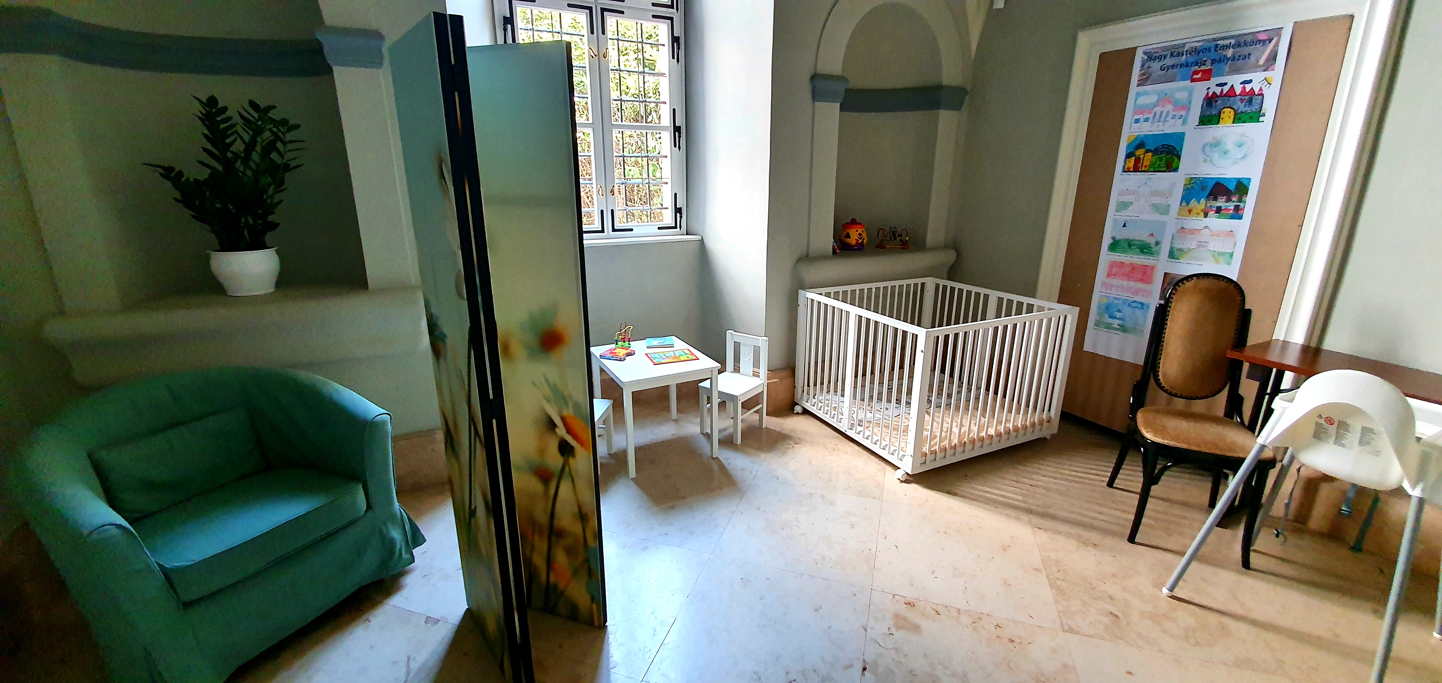 Baba-mama szoba a kastélyban