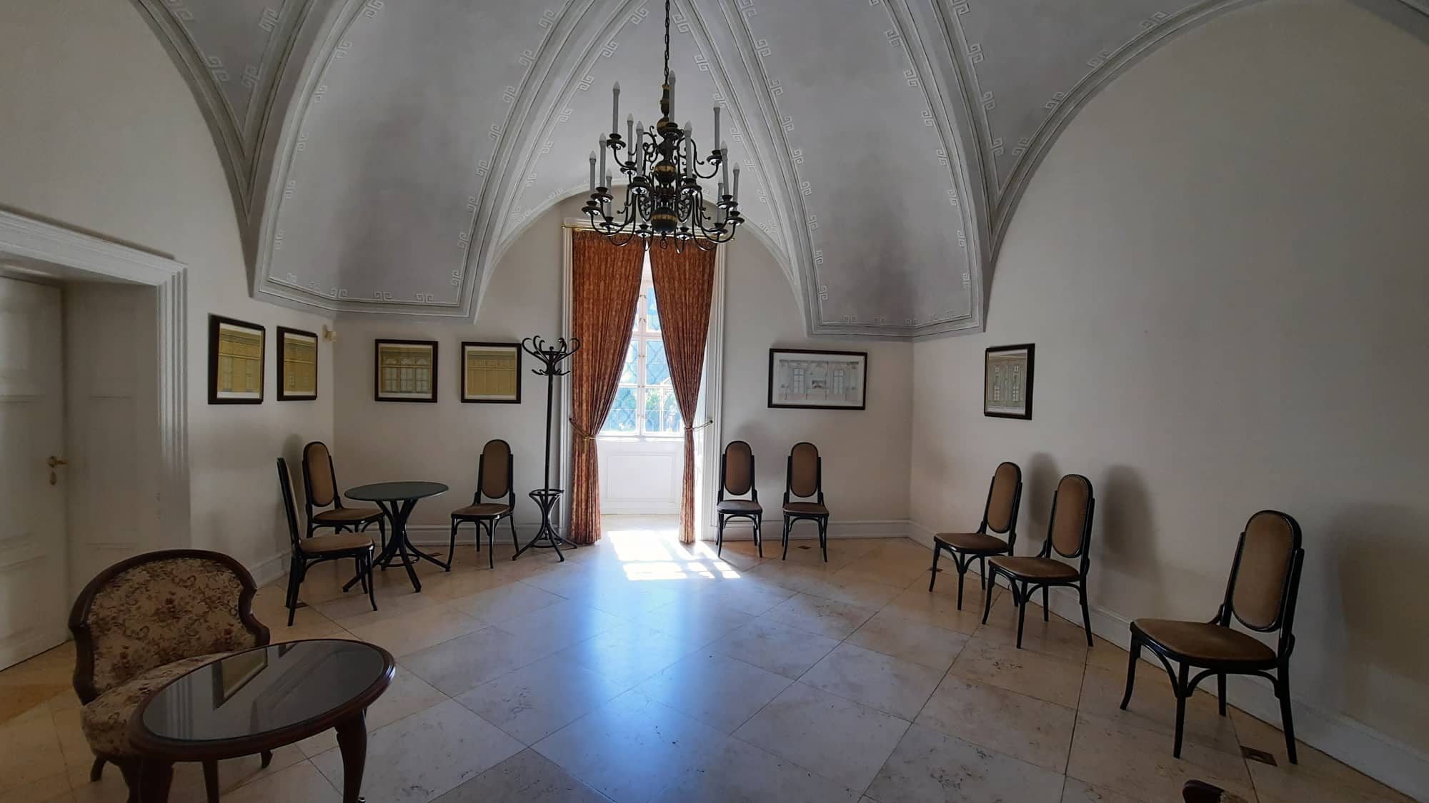 Festett terem mint rendezvényhelyszín